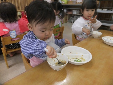 いちご　給食③