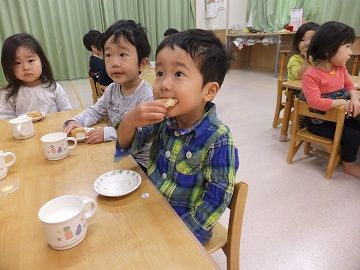 おやつ　揚げパン4