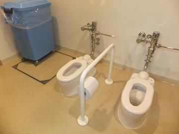 トイレ2