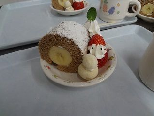 ロールケーキ 盛り付け図1ヶ