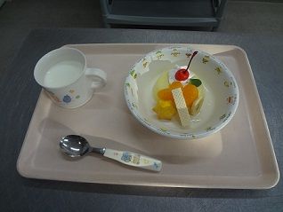 プリンアラモード 以上児