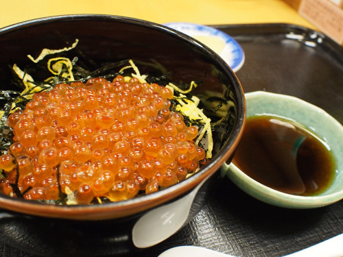 H605あけぼの食堂の当店自家漬けいくら丼