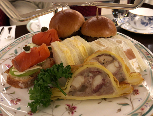 07The Lobby Loungeのアフタヌーンティーセット