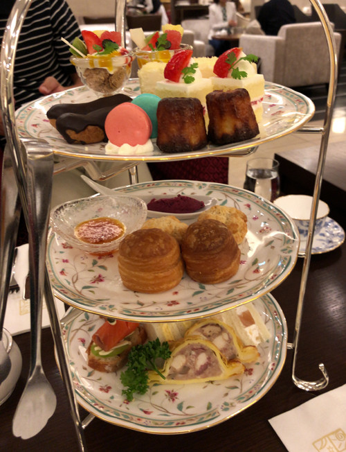 04The Lobby Loungeのアフタヌーンティーセット