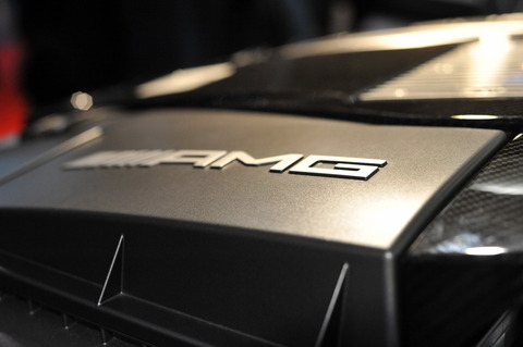 AMG_carbon_fiber_engine