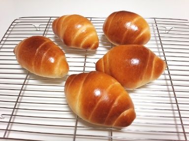 バターロール