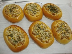 ツナパン