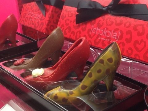 フェティッシュ>