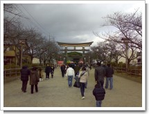 国府宮鳥居 国府宮鳥居