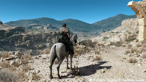 131218_foyer_kojima03-thumb-640x640-38984