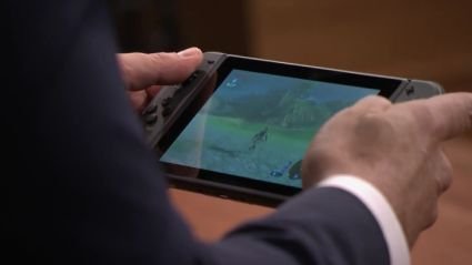 nintendo-switch-dock-clock-up-7