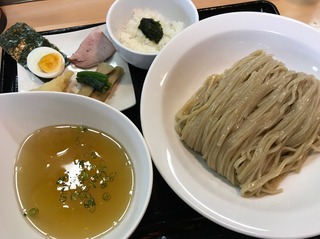 つけ麺淡麗節ノ汐