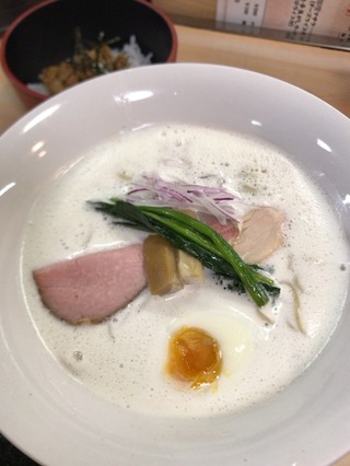 鶏そば泡白湯
