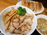 横浜とんとん