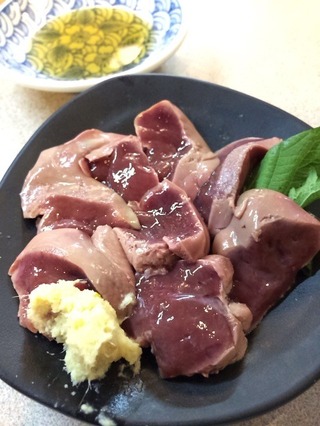 鶏レバー刺身