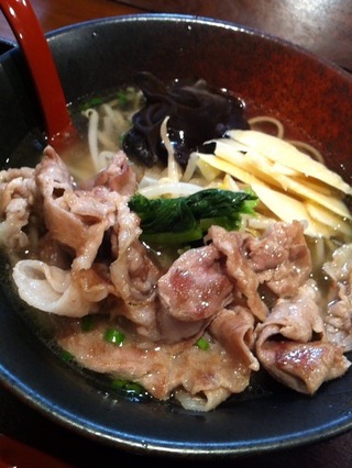 岩中豚ラーメン
