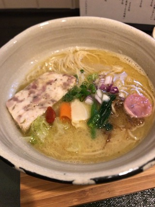 鶏白湯ラーメン