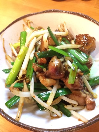 焼き鳥屋のレバニラ