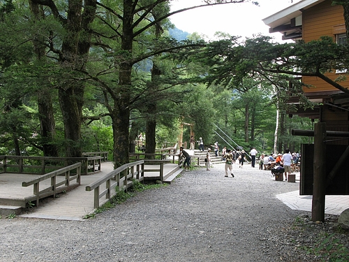 河童橋右岸
