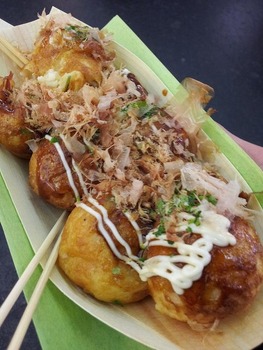 そこそこ賑わってる駅前でたこ焼き屋台の許可ゲットしたったwww