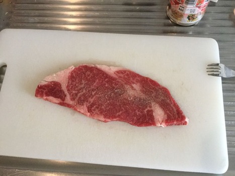 【飯テロ注意】ステーキ焼くぞ!!・!・・!!る?!!?!!!!!!(※画像あり)