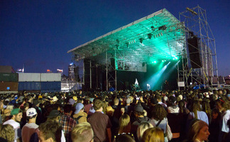 laneway concert