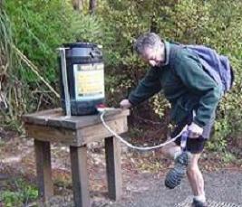 cleaning-boots-okura-walkway-223