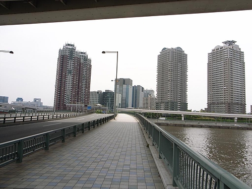 R0012425