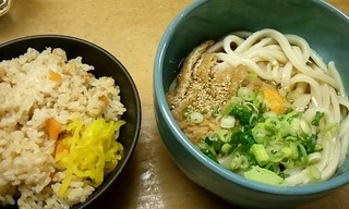 大阪うどん　「たかはた」