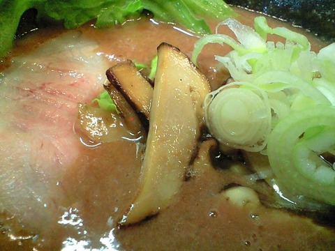 マツタケサマ
