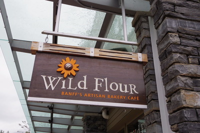 バンフ旅行記 WILDFLOURワイルドフラワーIMGP1999