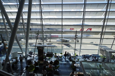 スイス旅行記 チューリッヒ国際空港IMGP3960