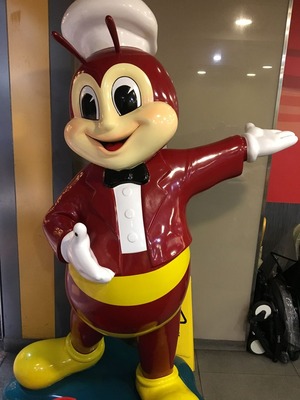 Jollibeeジョリビー中環セントラルハンバーガーIMG_1928