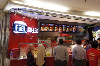 FuEL SHACK フールシャック ハンバーガーチェーンIMGP5543