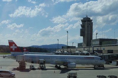 スイス旅行記 チューリッヒ国際空港IMGP3962