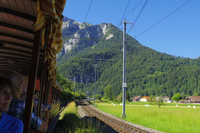 スイス旅行記 シーニゲプラッテ SPB登山鉄道IMGP2944