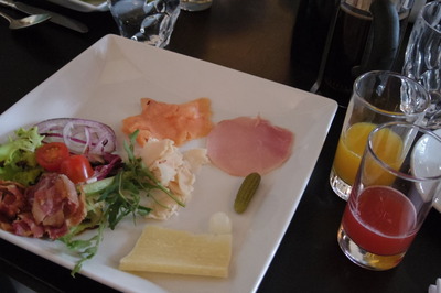 パークハイアットシェムリアップ朝食ビュッフェIMGP5204
