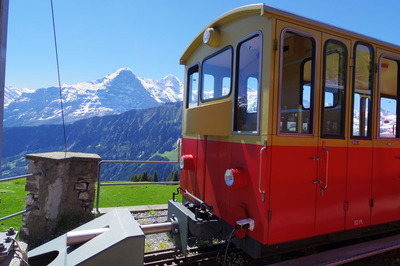 スイス旅行記 シーニゲプラッテ SPB登山鉄道IMGP2994