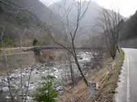 葛温泉河原の野湯(長野県大町市平)