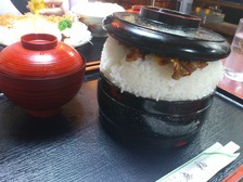 とんかつ麻釉