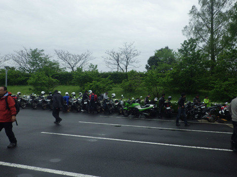 c42f5f8c-s