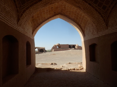 P8310453