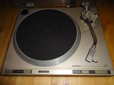 パイオニア アナログ・レコードプレーヤー PL-370の修理(その1 パイオニア アナログ・レコードプレーヤー PL-370の修理(その1