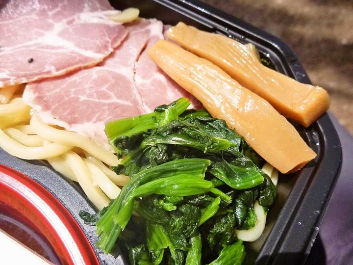KHMfoodpic6110544_compressed