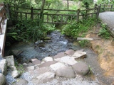 塩釜の冷泉1