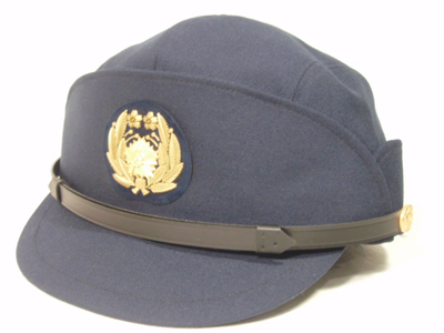 制帽　６枚葉帽章付き　演劇用 : 警察官 制帽 帽章 6枚葉 レア 映画ドラマ : ファッション