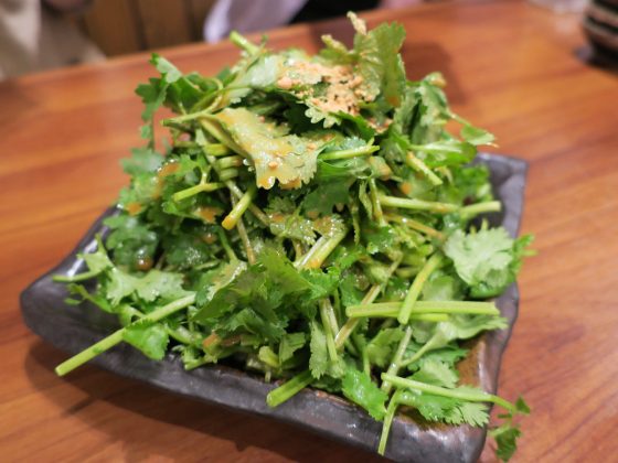 悪魔的に旨いパクチーサラダ(480円)