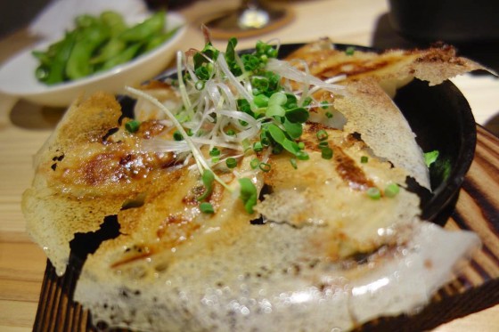 手作り餃子(700円)