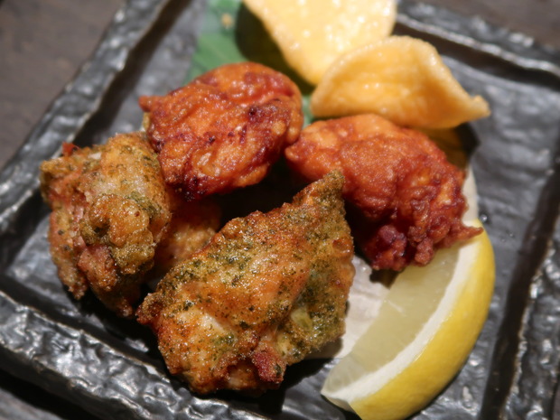 鶏もも唐揚げ(490円)