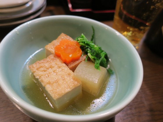 お通しは煮もの